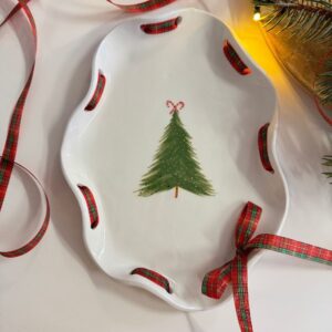 Fodros tálaló szalaggal