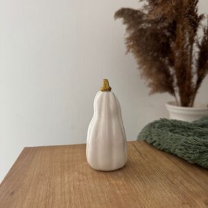 Fehér hosszúkás tök